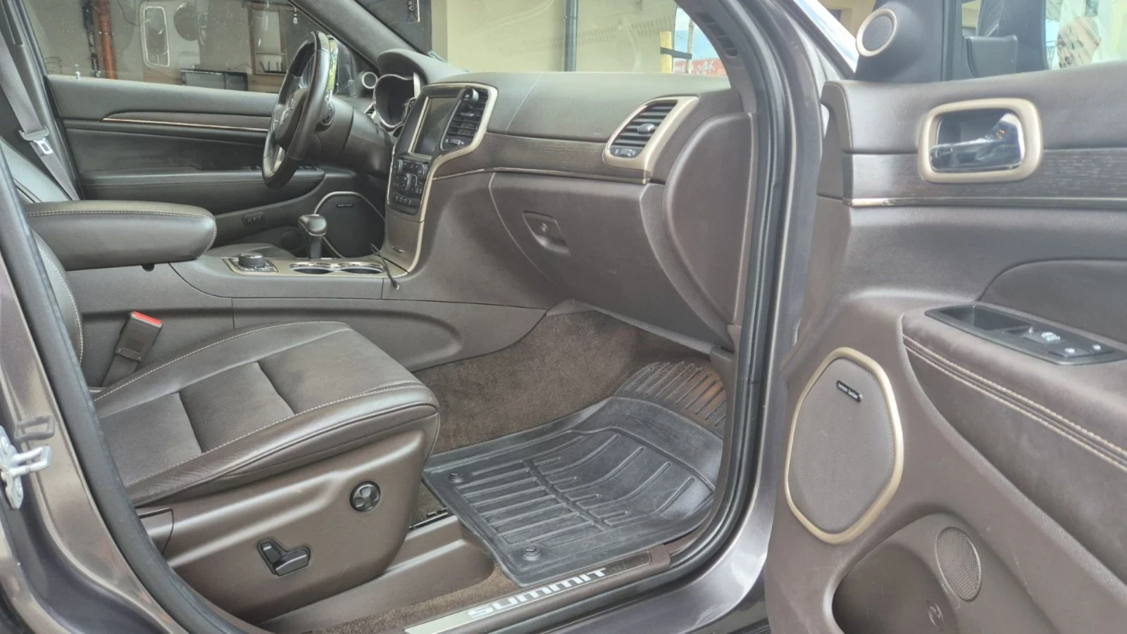 Jeep Grand cherokee SUMMIT  - изображение 5