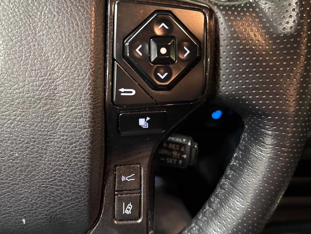 Toyota 4runner TRD Off Road 4WD 2023 * CARFAX * ��� ������������ | Mobile.bg � ����������� 11