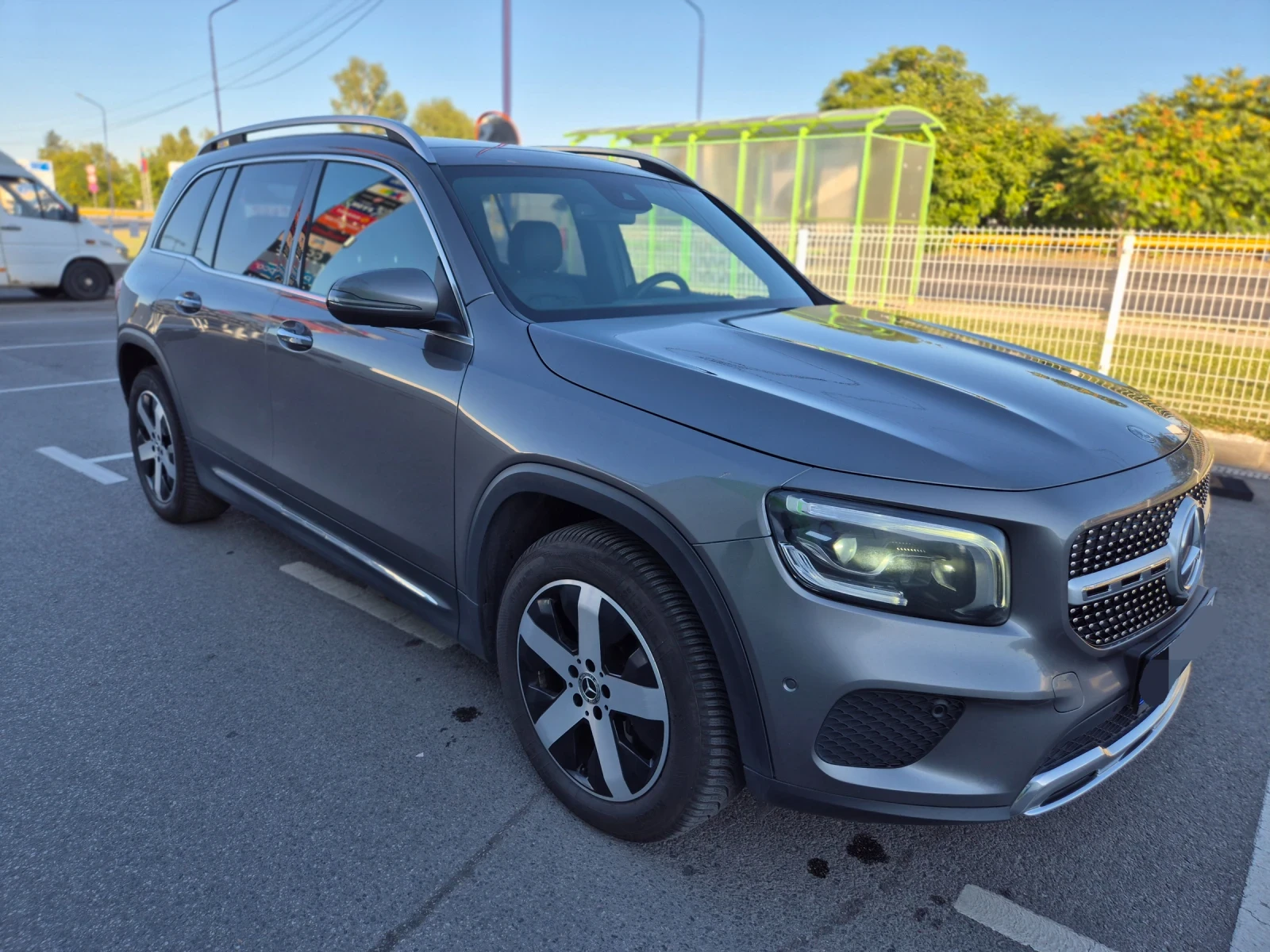 Mercedes-Benz GLB 200 D - изображение 2