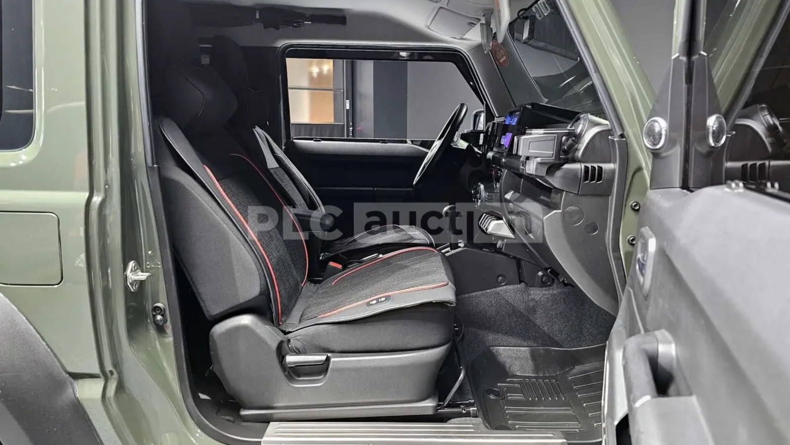 Suzuki Jimny OFFROAD PACKAGE, снимка 10 - Автомобили и джипове - 54067234