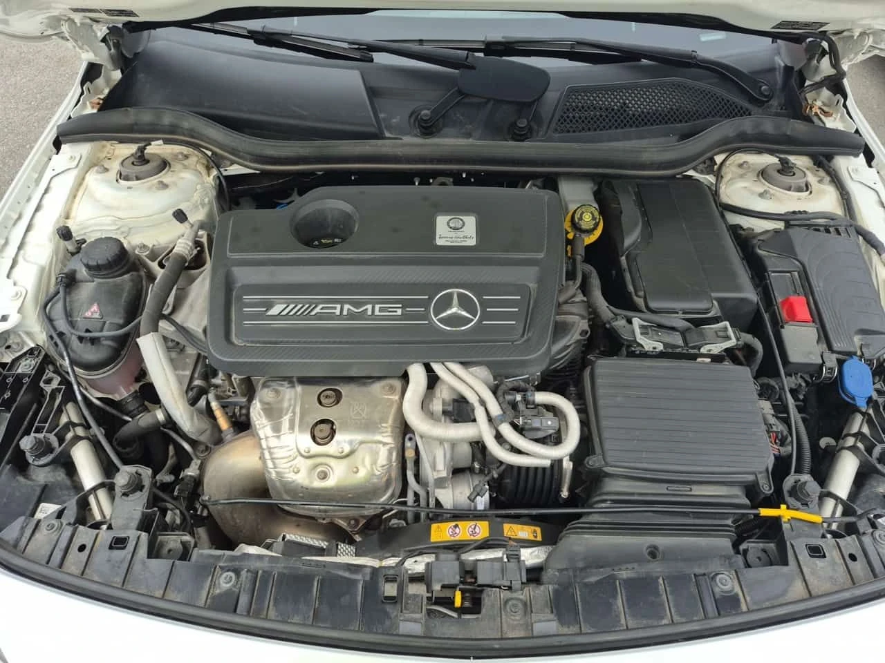 Mercedes-Benz GLA 45 AMG ПОДГРЕВИ * ПАНО * KEYLESS * 2 КЛЮЧА, снимка 17 - Автомобили и джипове - 54446177