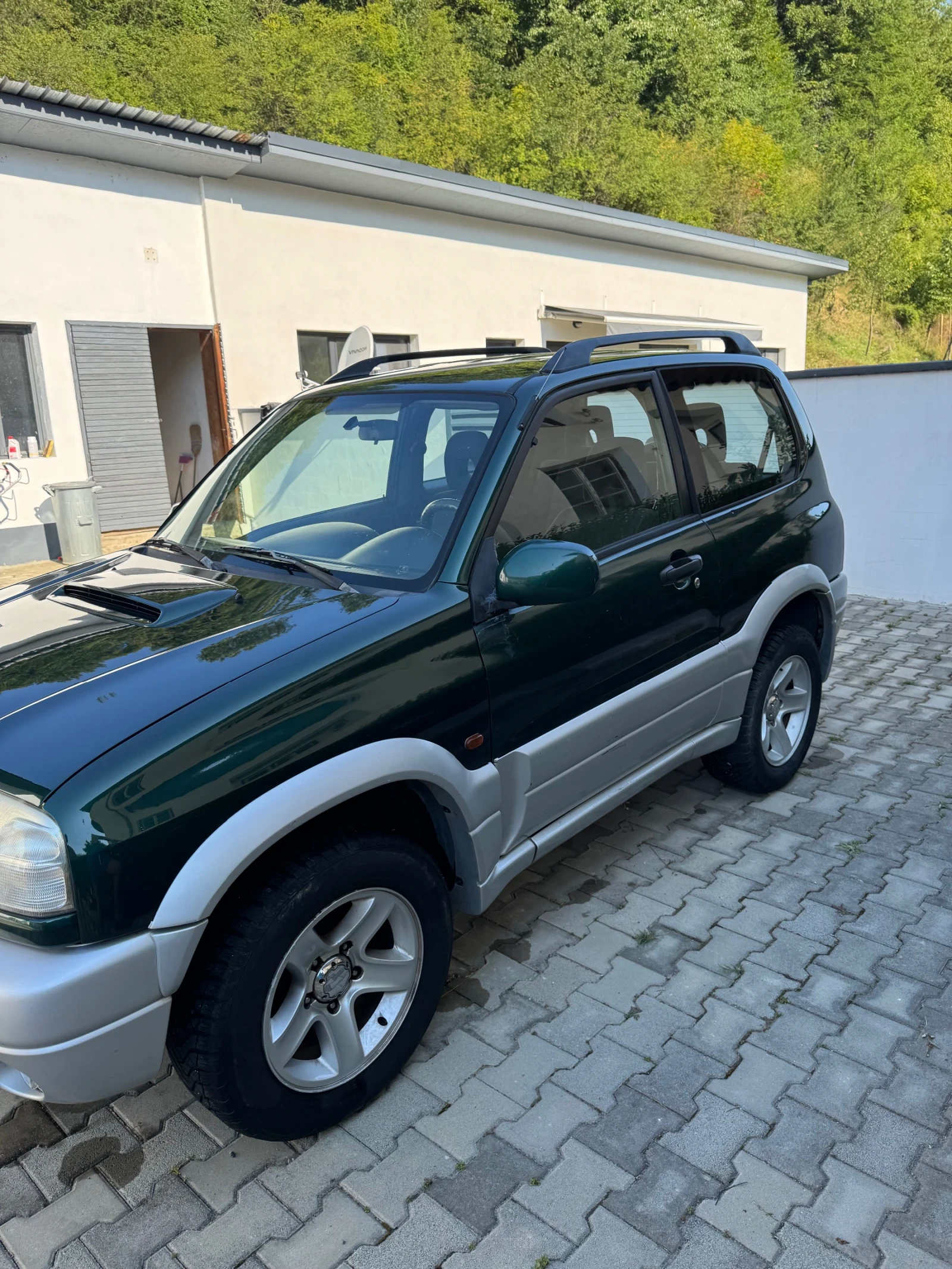 Suzuki Grand vitara 2.0 109к.сс, снимка 8 - Автомобили и джипове - 55691287