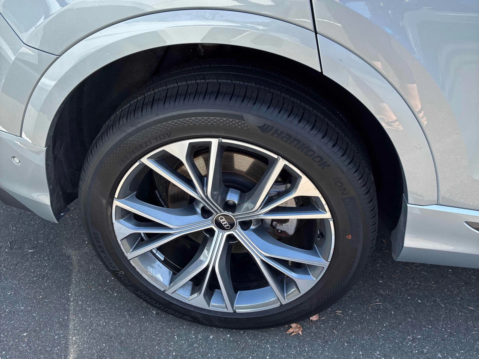 Audi Q8 * Progressiv * CARFAX * ОПЦИЯ ЗА ФИНАНСИРАНЕ, снимка 11 - Автомобили и джипове - 56069225
