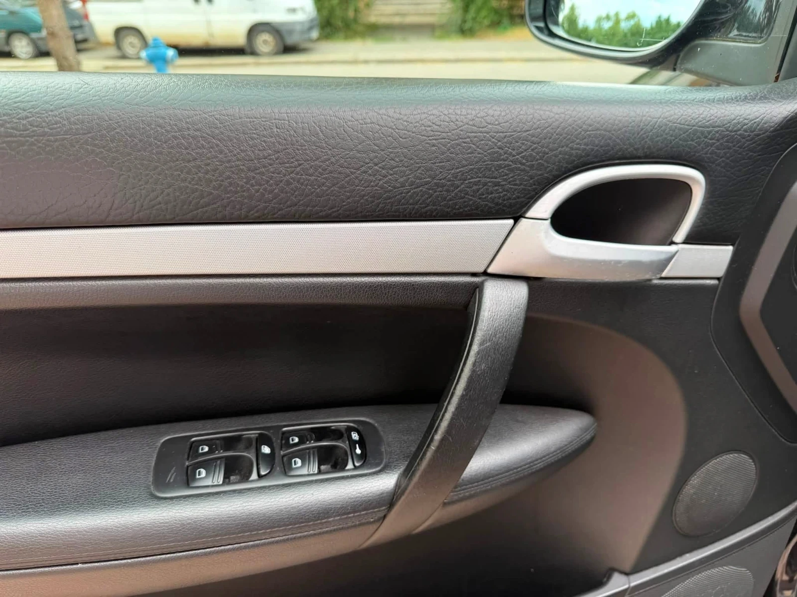 Porsche Cayenne 4.5 S газ инжекцио, снимка 11 - Автомобили и джипове - 56185652