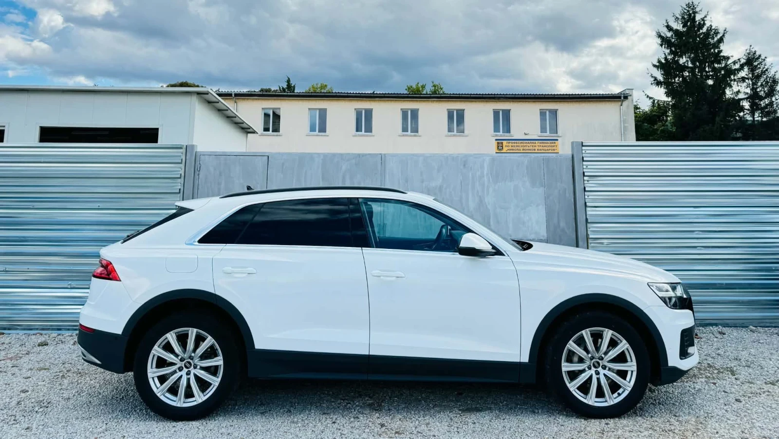 Audi Q8 DIZEL-HIBRID, снимка 6 - Автомобили и джипове - 56201507