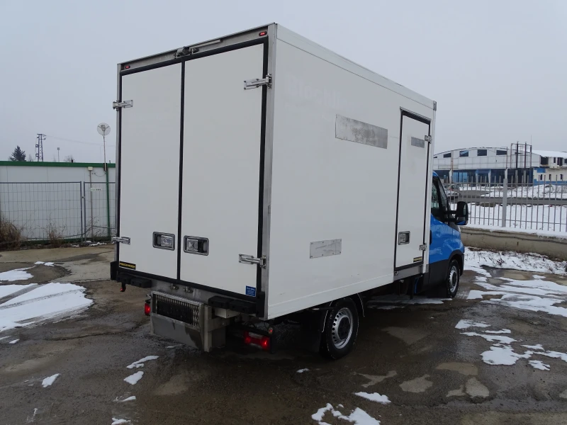 Iveco 35s16 ХЛАДИЛЕН * КЛИМАТИК* , снимка 6 - Бусове и автобуси - 46765832