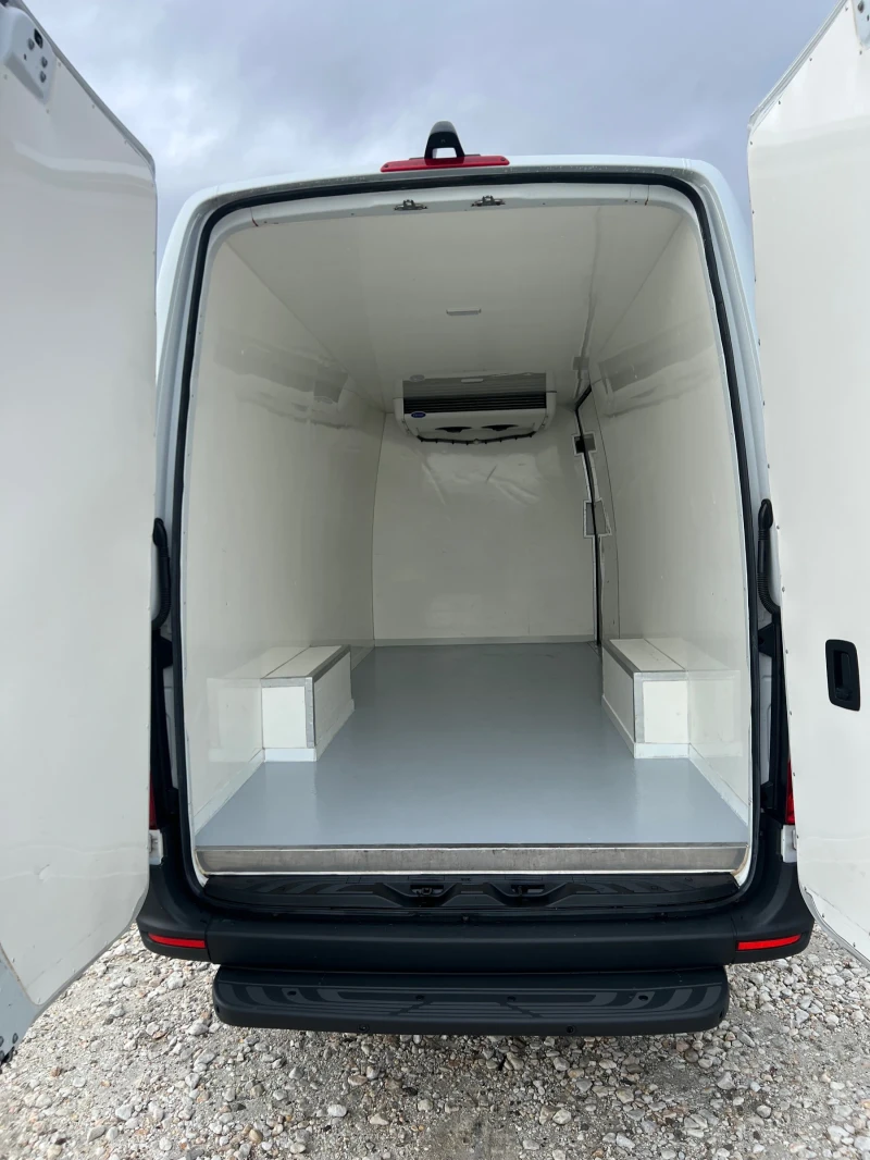 Mercedes-Benz Sprinter Хладилен!EURO6!MAXI!NAVI!, снимка 10 - Бусове и автобуси - 53051102
