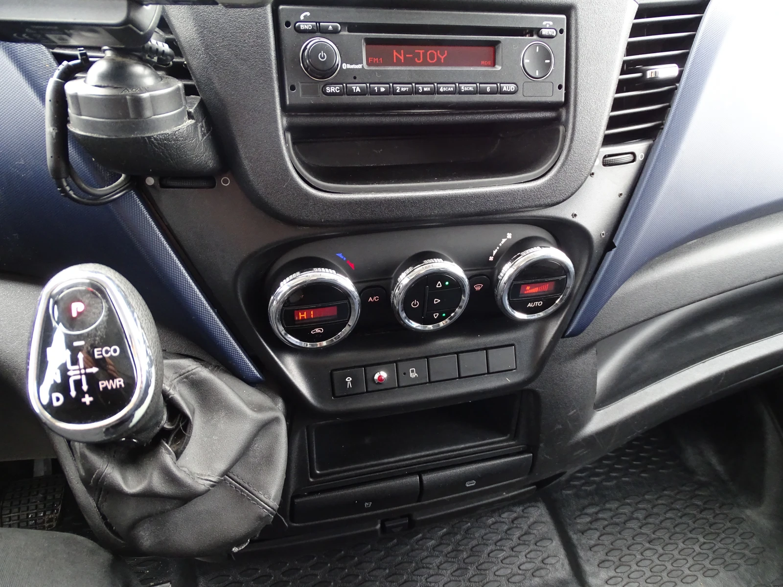 Iveco 35s16  * *  | Mobile.bg   14