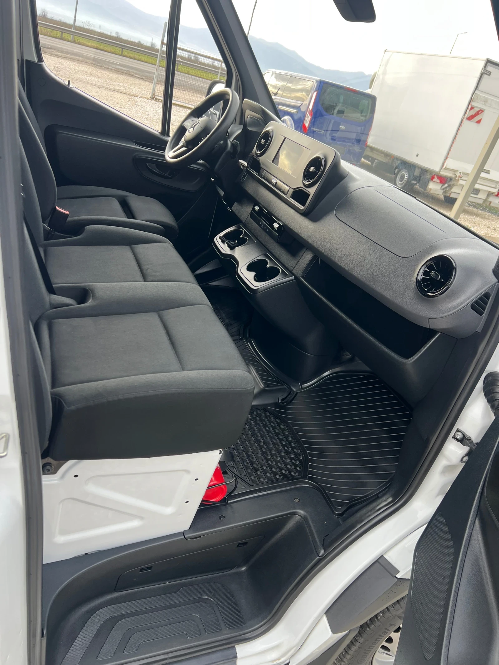 Mercedes-Benz Sprinter ��������!EURO6!MAXI!NAVI! | Mobile.bg � ����������� 13