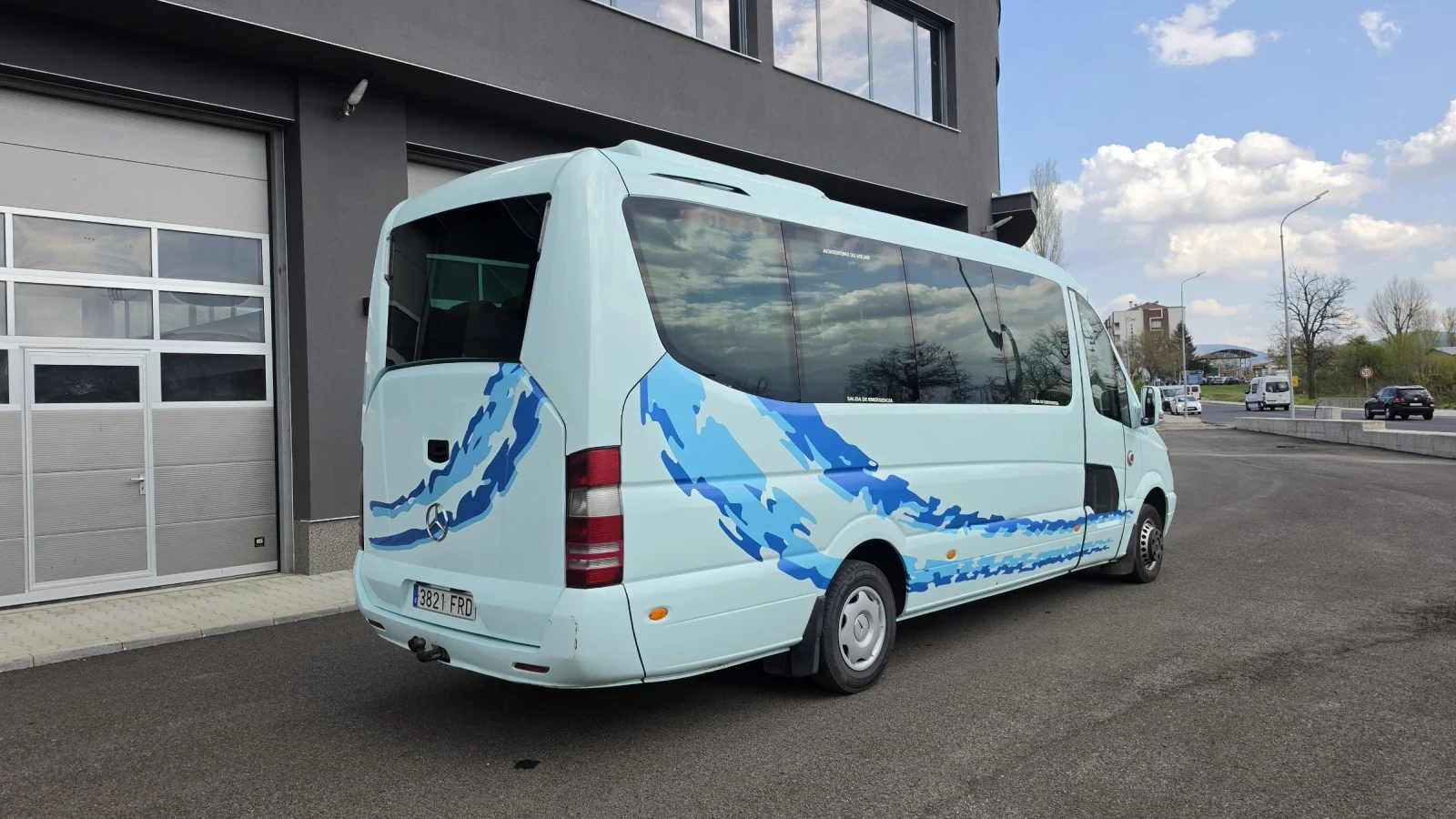 Mercedes-Benz Sprinter 518 Нов внос Стъклопакет 20 местен, снимка 4 - Бусове и автобуси - 54237529
