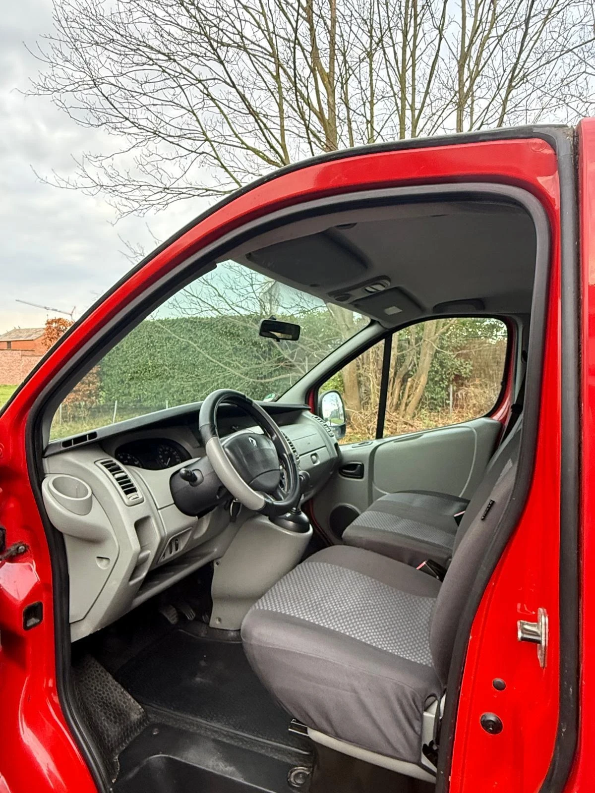 Renault Trafic, снимка 5 - Бусове и автобуси - 55773112