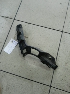 Водач задна броня десен Шкода Ситигоу (vw up)