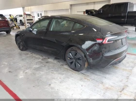 Tesla Model 3 Long Range Rear-Wheel Drive/Standard Rear-Wheel Dr, снимка 3