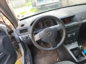 Opel Astra H, снимка 6