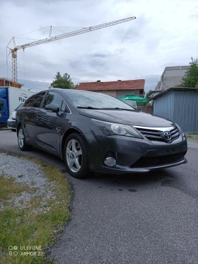 Обява за продажба на Toyota Avensis 2.2 D4D АВТОМАТ ~13 500 лв. - изображение 1