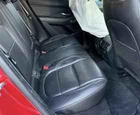 Jaguar E-pace, снимка 8