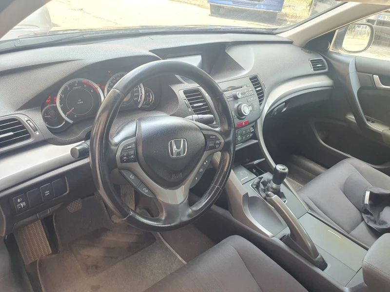 Honda Accord, снимка 8 - Автомобили и джипове - 47710185