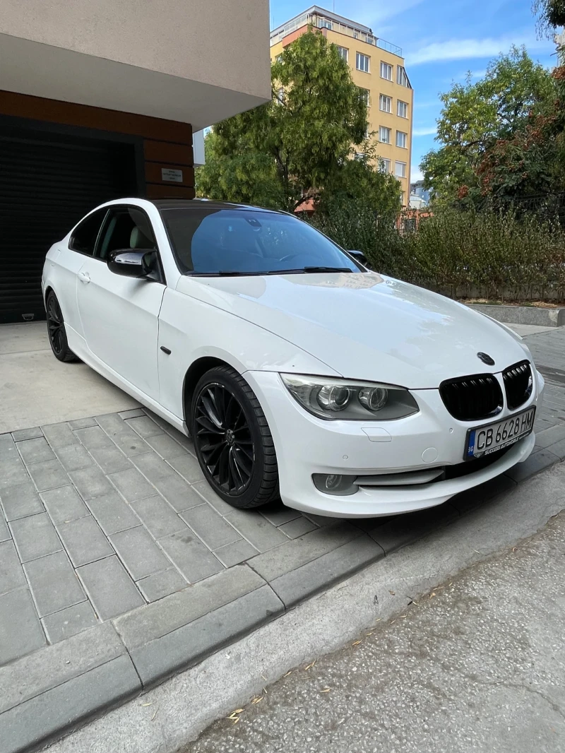 BMW 320 FACELIFT, KEYLESS, снимка 2 - Автомобили и джипове - 47293889