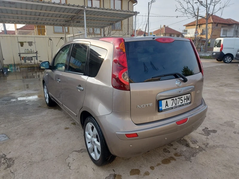 Nissan Note 1.6 AUTOMATIC , снимка 3 - Автомобили и джипове - 48419297