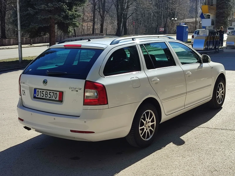 Skoda Octavia 2.0TDI 4X4 AUTO ШВЕЙЦАРИЯ , снимка 5 - Автомобили и джипове - 49424677