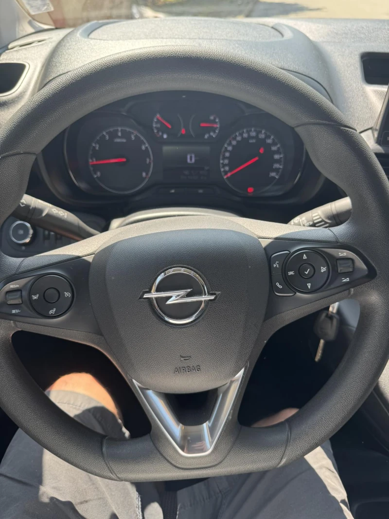 Opel Combo, снимка 8 - Автомобили и джипове - 51771274