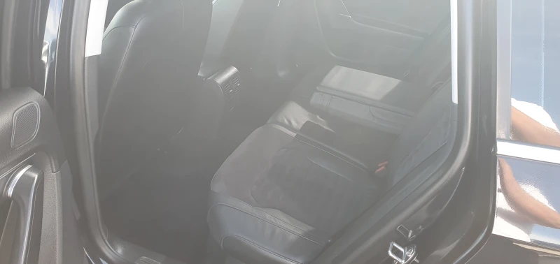 VW Passat 2.0TDI- Highline- 4 Motion!!!!!, снимка 10 - Автомобили и джипове - 52245346
