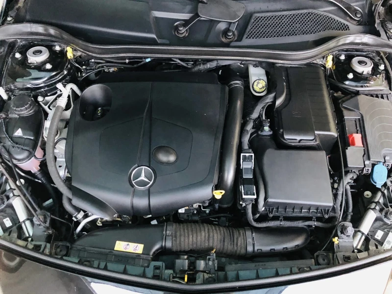 Mercedes-Benz A 200 d 7G Tronic AMG line, снимка 3 - Автомобили и джипове - 52632966