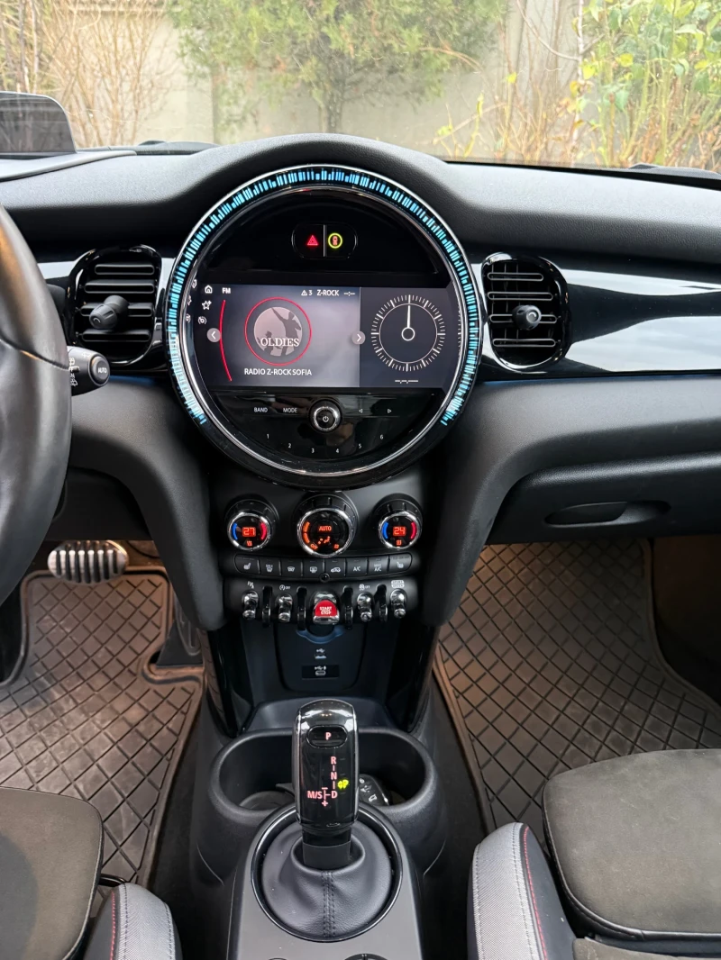 Mini John Cooper Works, снимка 8 - Автомобили и джипове - 52756168