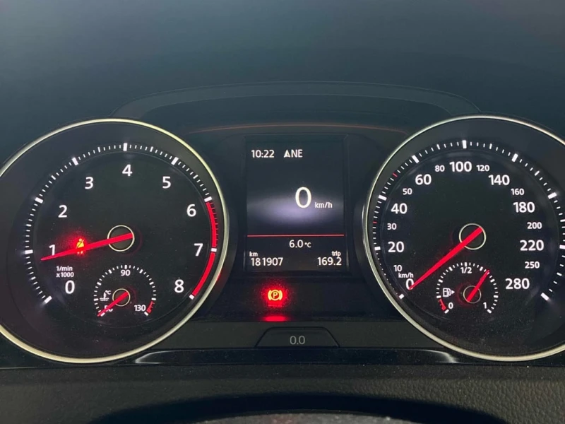 VW Golf * Manual * CARFAX * БЕЗ ПЪРВОНАЧАЛНА ВНОСКА, снимка 8 - Автомобили и джипове - 52807849