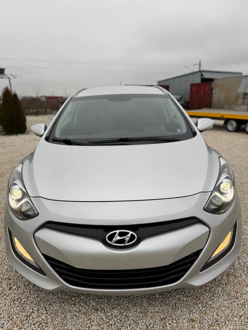 Hyundai I30 1.6GDI Platinum Full!, снимка 3 - Автомобили и джипове - 52896255