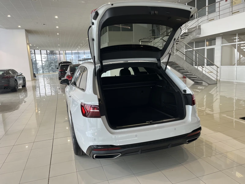 Audi A4 Avant Quattro | S line | Matrix | ГАРАНЦИЯ, снимка 4 - Автомобили и джипове - 53042149