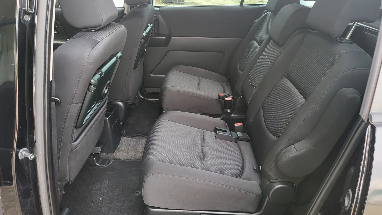 Mazda 5 2.0 .110.. | Mobile.bg   13