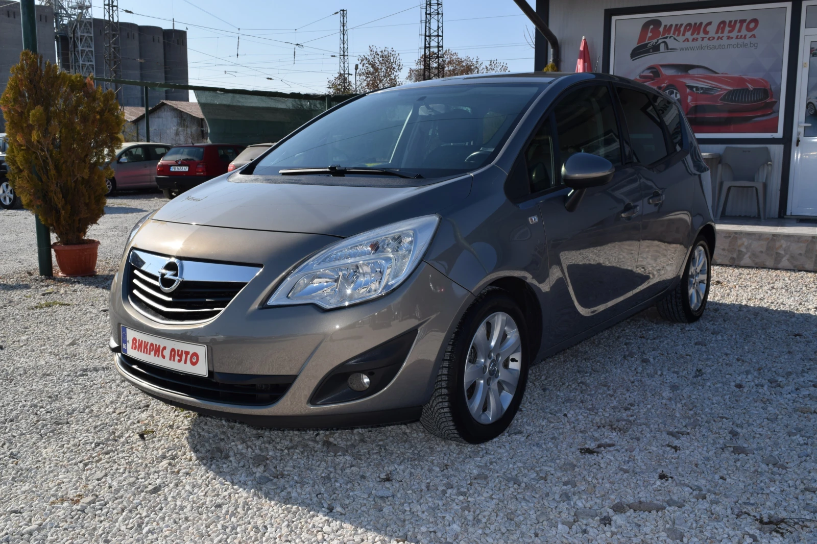 Opel Meriva 1, 4 t Газ Euro 5B - изображение 3