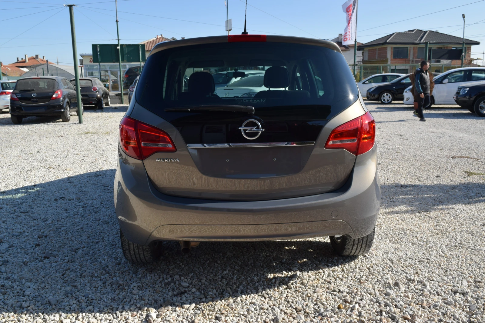 Opel Meriva 1, 4 t Газ Euro 5B - изображение 6