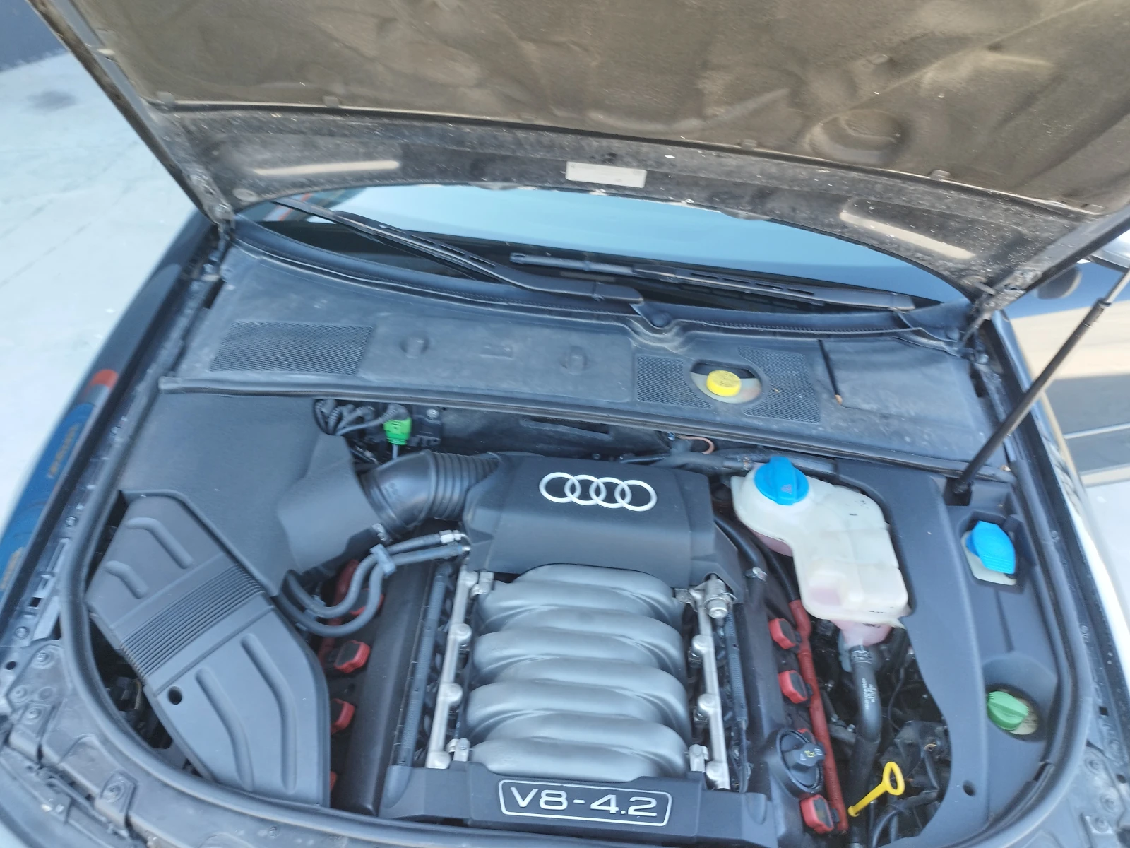 Audi S4  V8 ръчни скорости  - изображение 2