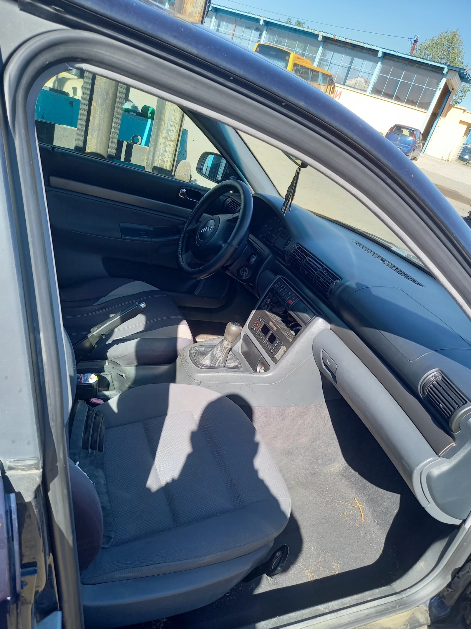 Audi A4 1.6 - изображение 5