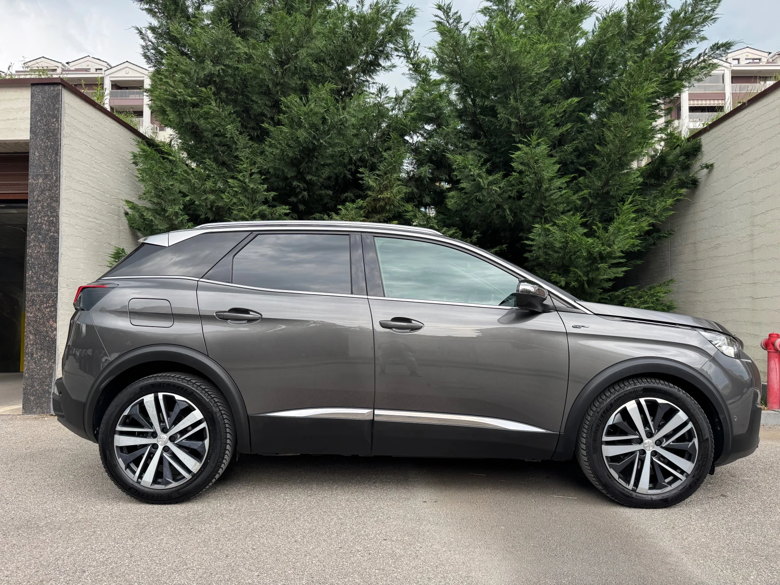 Peugeot 3008 2.0HDI GT-LINE EAT8 MASAJ PODGREV PANORAMA KAMERA  - изображение 4