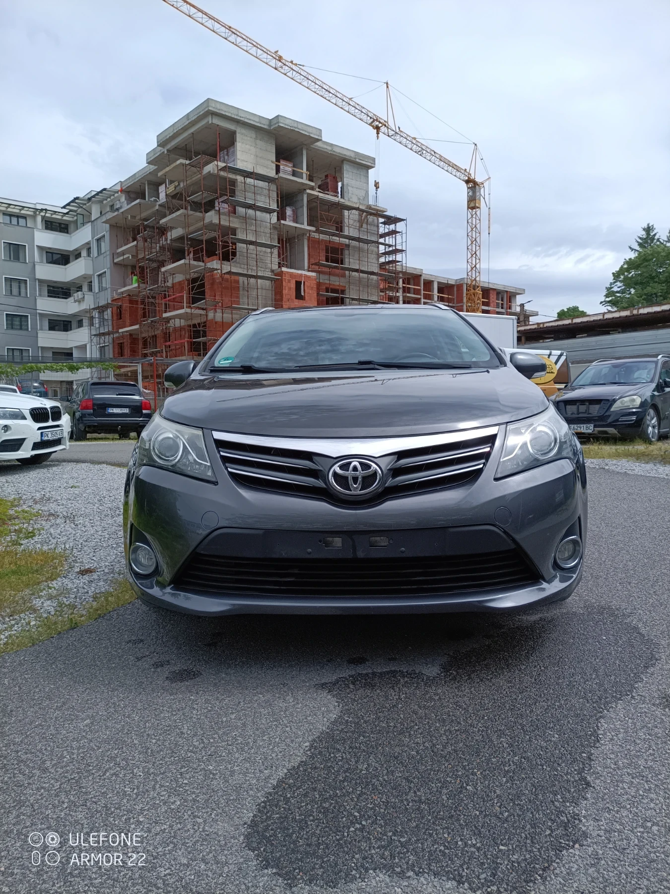 Toyota Avensis 2.2 D4D АВТОМАТ - изображение 3