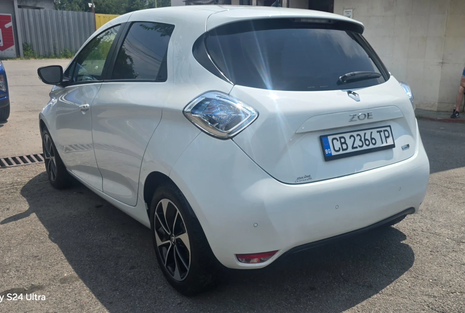 Renault Zoe  - изображение 5