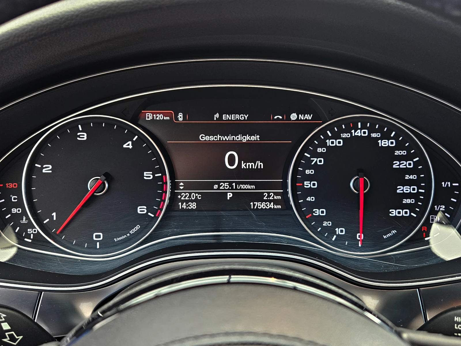 Audi A7 RS7/S-LINE/313PS/DISTR/CAMERA/ПОДГРЕВ/ОБДУХ/AIR/LI - изображение 10
