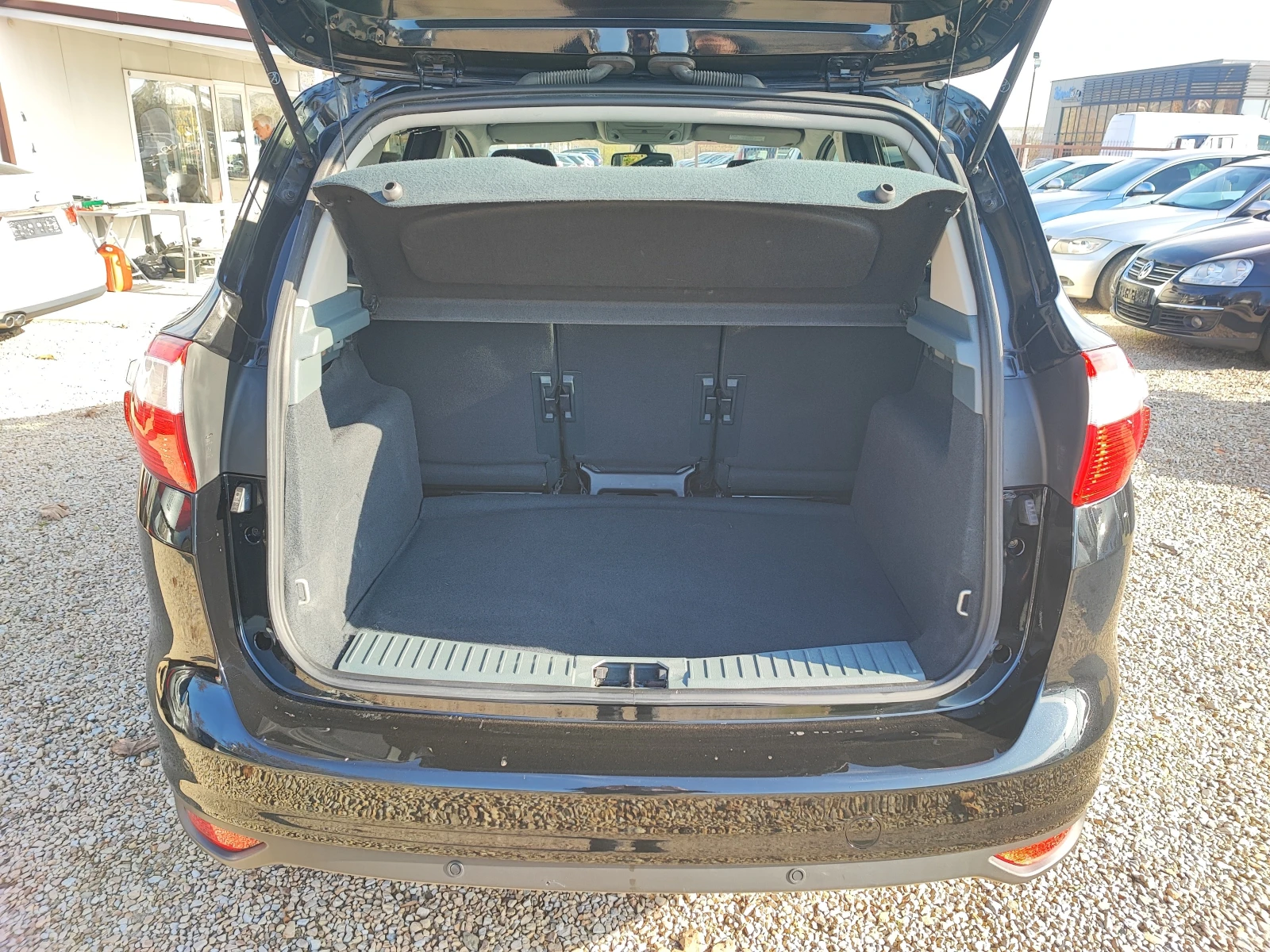 Ford C-max ���� ���� | Mobile.bg � ����������� 16