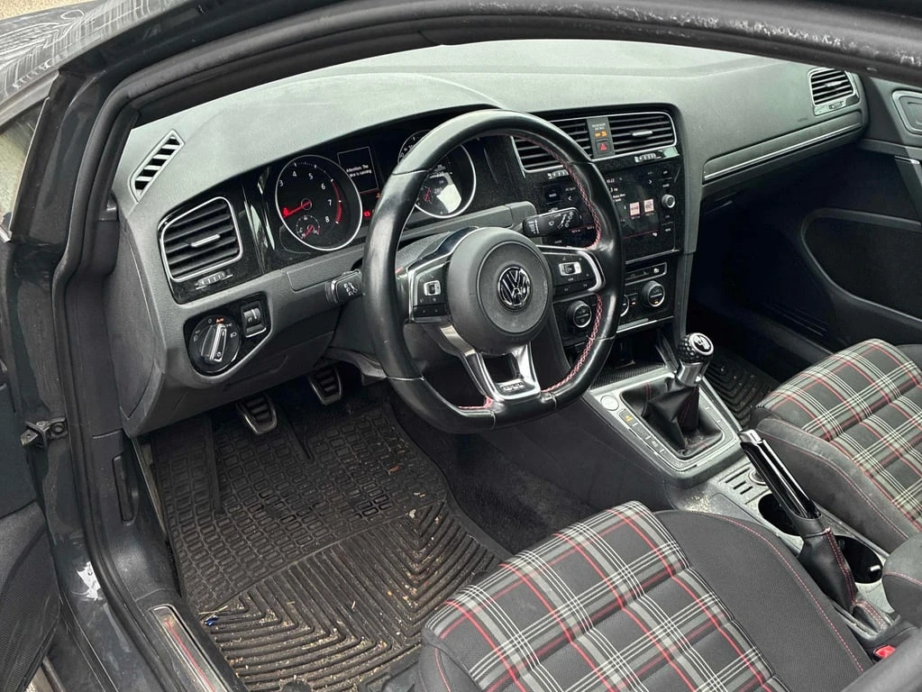 VW Golf * Manual * CARFAX * ��� ������������ ������ | Mobile.bg � ����������� 5