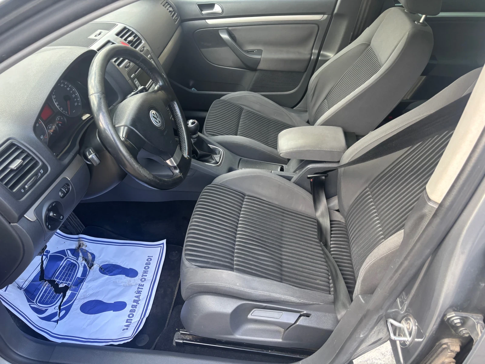 VW Golf Golf 5 1.9TDI 6ск, снимка 6 - Автомобили и джипове - 53880750