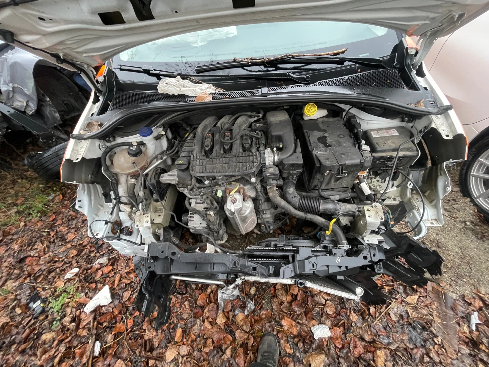 Citroen C3 1.2 Puretech 83, 2024 г., снимка 5 - Автомобили и джипове - 54045386