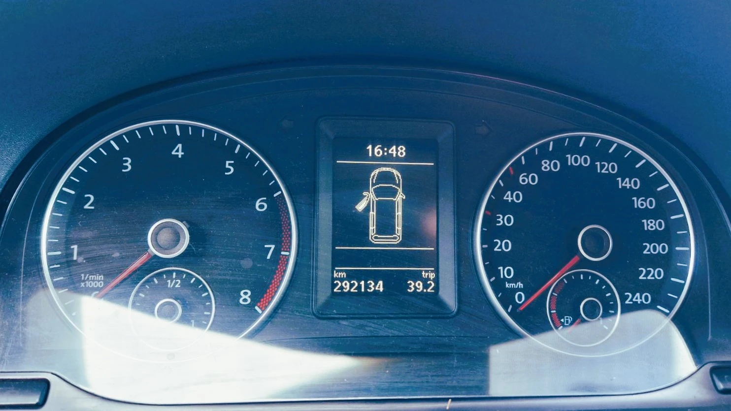 VW Caddy газ + метан, снимка 8 - Автомобили и джипове - 54359194