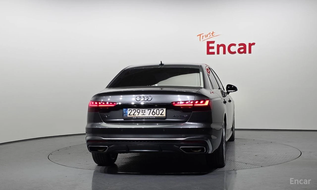 Audi A4 40TFSI* MATRIX* PREMIUM* ОБДУХВАНЕ* ХЕДЪП, снимка 4 - Автомобили и джипове - 54573381