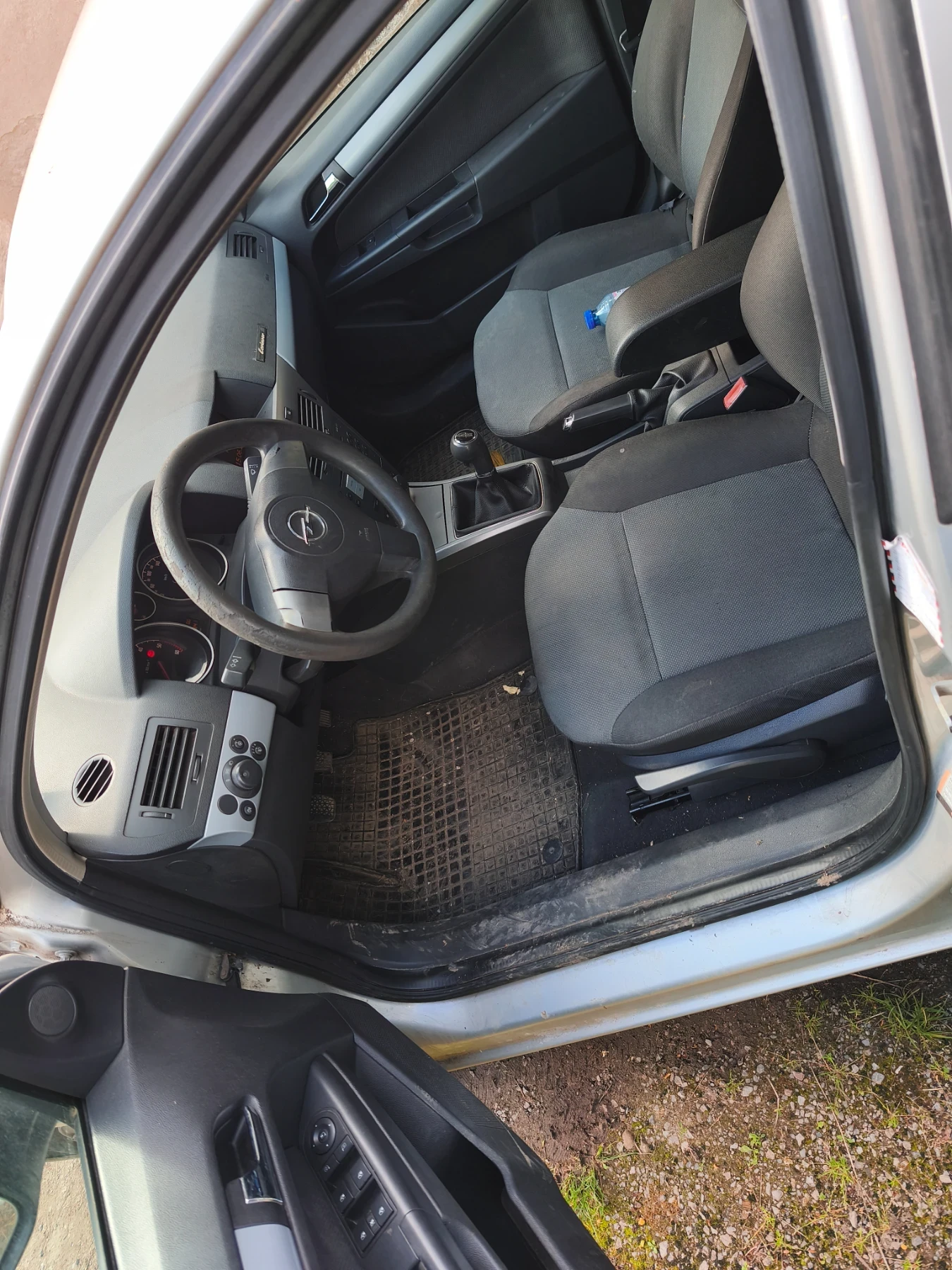 Opel Astra H, снимка 5 - Автомобили и джипове - 54692991