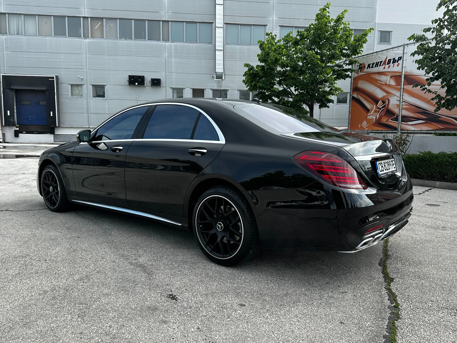 Mercedes-Benz S 550 4.7i 456 к.с./ГАРАНЦИЯ , снимка 3 - Автомобили и джипове - 54773752