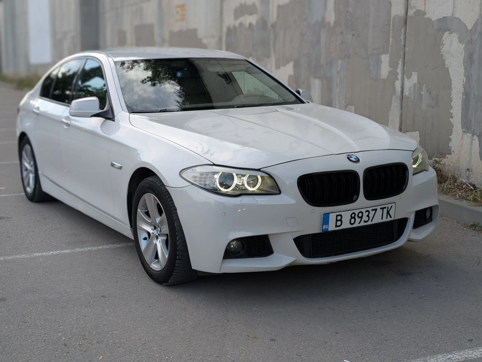 BMW 520, снимка 3 - Автомобили и джипове - 55344095