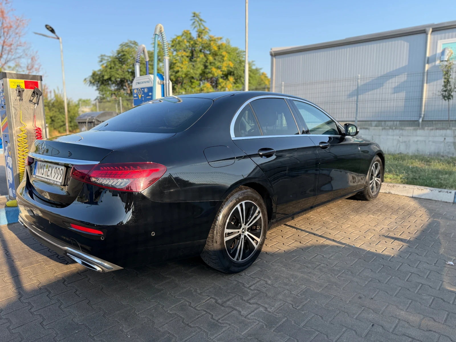 Mercedes-Benz E 220 220 D 194 PS, снимка 3 - Автомобили и джипове - 55396433